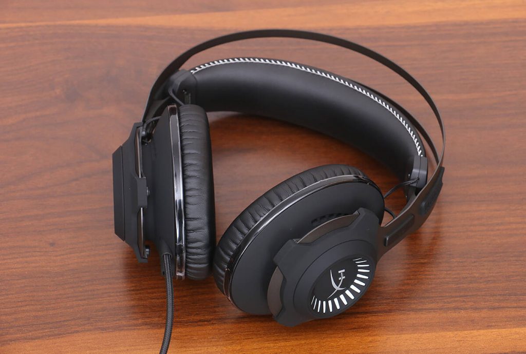 HyperX Cloud Revolver S Gaming Headset Appearance