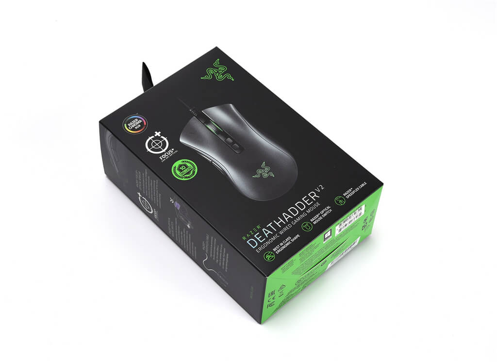 Razer DeathAdder V2 Packaing