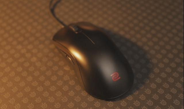 Zowie FK2 Gaming Mouse Review