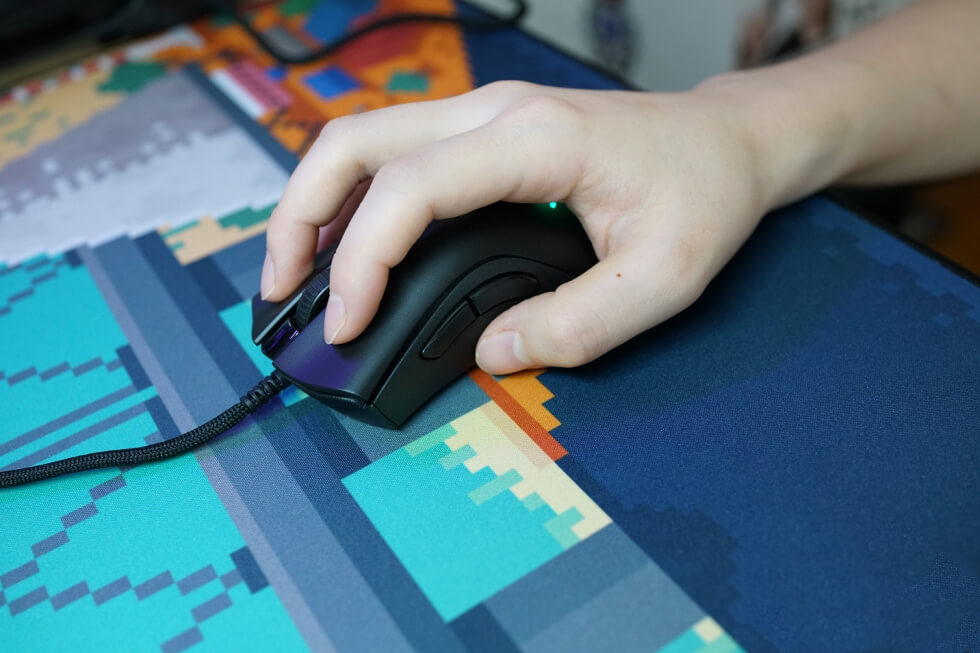 Razer DeathAdder V2 Mini Grip Experience